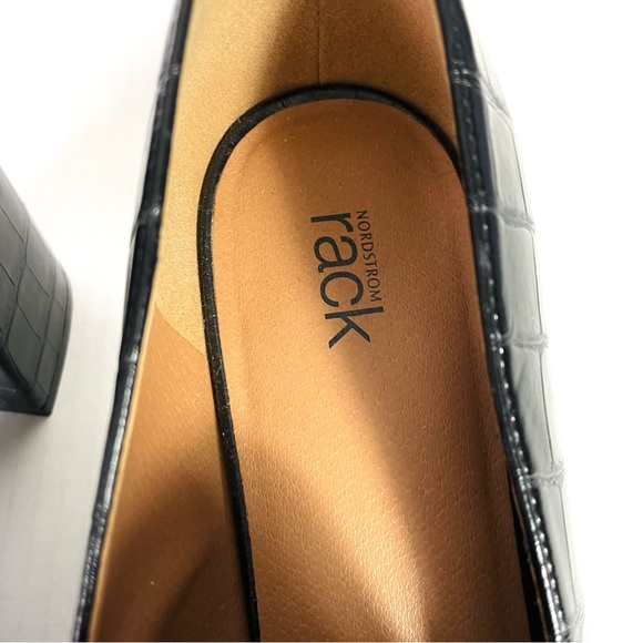 NORDSTROM RACK block heel loafers croc print - Picture 6 of 6